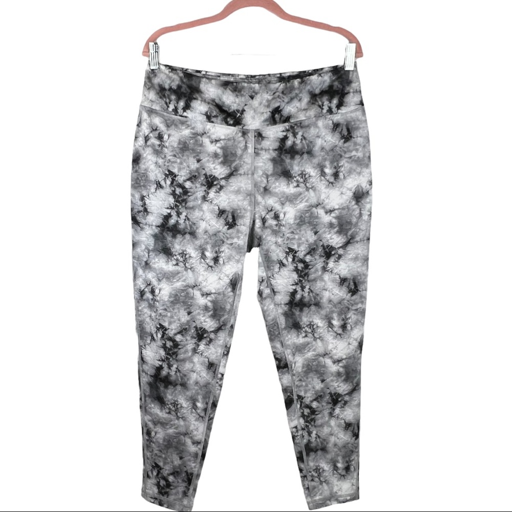 Pro Player Tie Dyed Print Capris Leggings 1X Black White